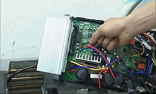 泸水美的空调电话是多少